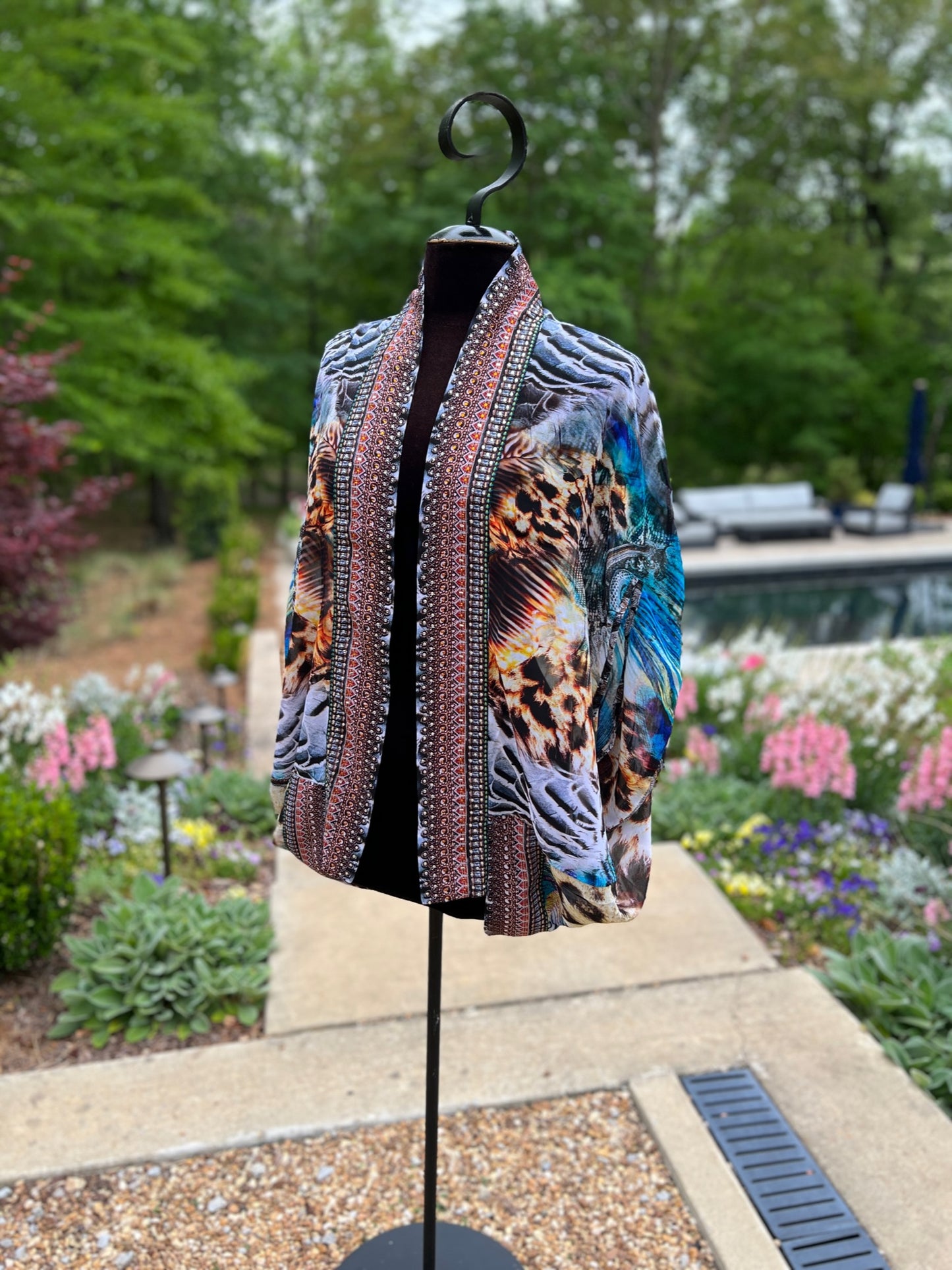 Bubble Cape: Fashionably Late