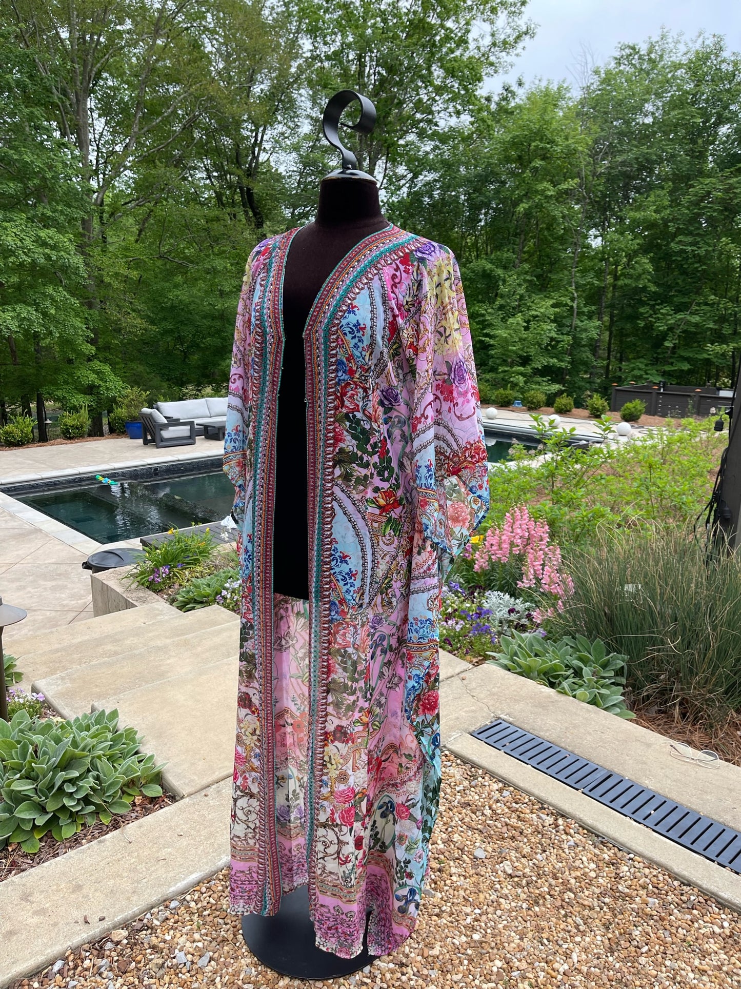 Blakeline Kimono: Pink Lotus