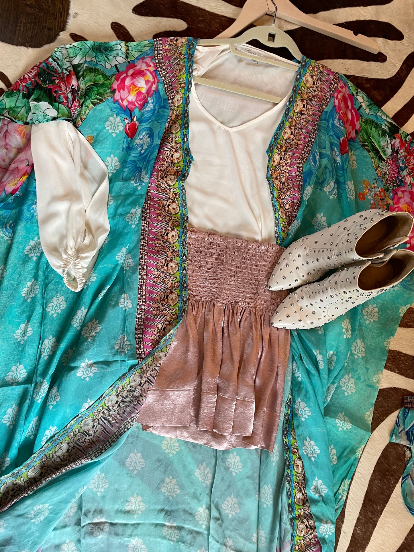Blakeline Kimono: Into the Sea
