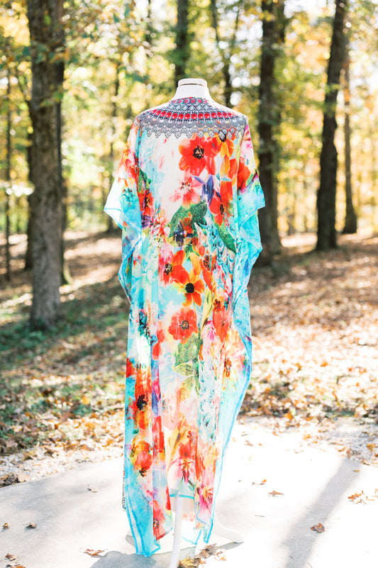 Blakeline Kimono: Colorful Queen